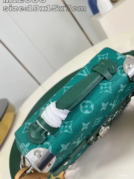 WIS Trunk-19*15*7CM LOUIS VUITTON Soul 0427